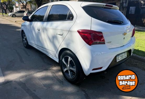 Autos - Chevrolet Onix 2018 Nafta 80000Km - En Venta