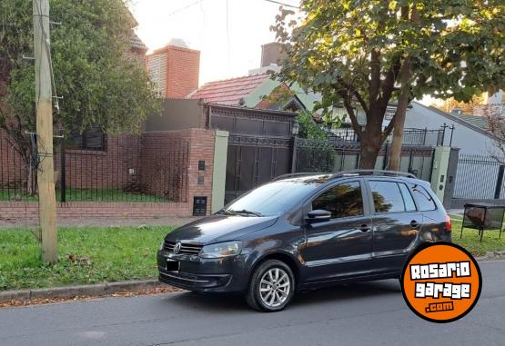 Autos - Volkswagen Suran Trendline 2013 Nafta 155000Km - En Venta
