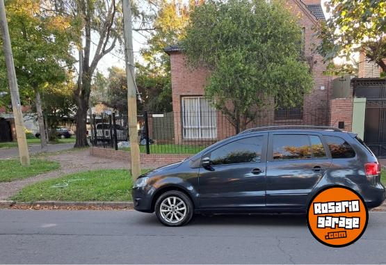 Autos - Volkswagen Suran Trendline 2013 Nafta 155000Km - En Venta