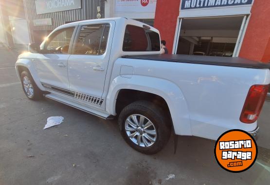 Camionetas - Volkswagen AMAROK DOBLE CABINA HILIN 2016 Diesel 108000Km - En Venta