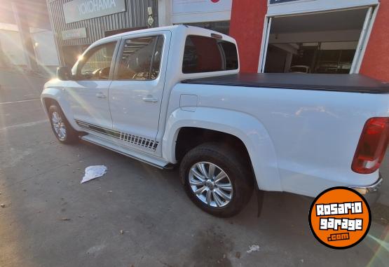 Camionetas - Volkswagen AMAROK DOBLE CABINA HILIN 2016 Diesel 108000Km - En Venta