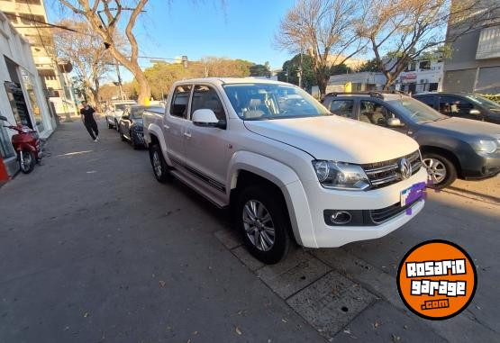 Camionetas - Volkswagen AMAROK DOBLE CABINA HILIN 2016 Diesel 108000Km - En Venta
