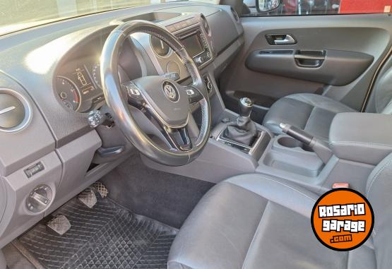 Camionetas - Volkswagen AMAROK DOBLE CABINA HILIN 2016 Diesel 108000Km - En Venta