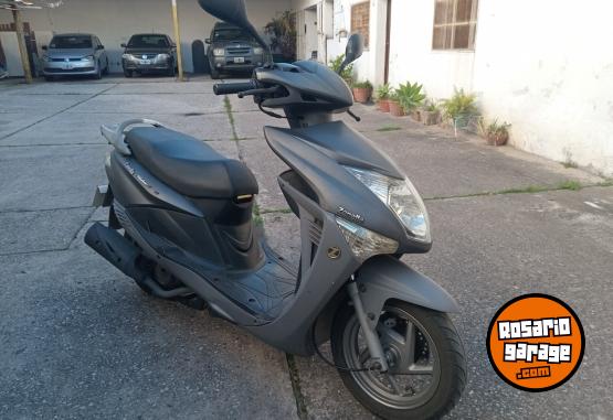 Motos - Zanella Styler 150 Cruiser 2017 Nafta 15000Km - En Venta