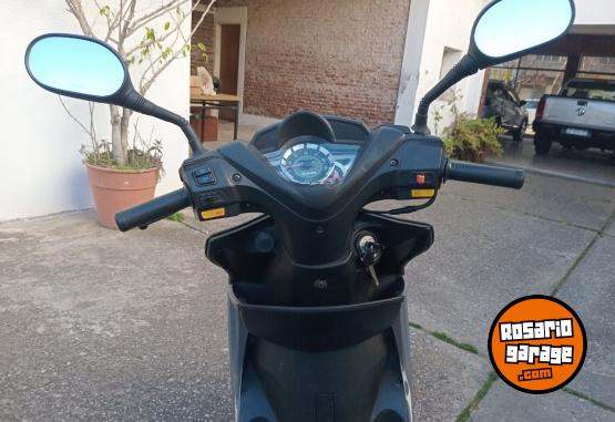 Motos - Zanella Styler 150 Cruiser 2017 Nafta 15000Km - En Venta