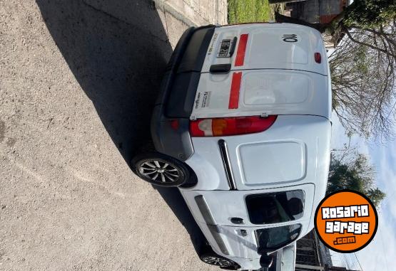 Utilitarios - Renault 2012 2012 GNC 180000Km - En Venta