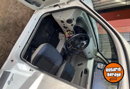 Utilitarios - Renault 2012 2012 GNC 180000Km - En Venta