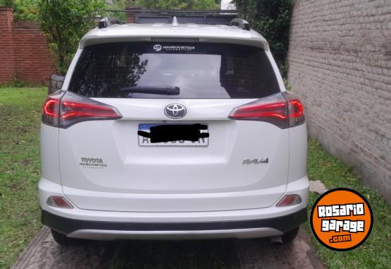 Camionetas - Toyota Rav4 VX 2017 Nafta 186000Km - En Venta