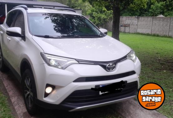 Camionetas - Toyota Rav4 VX 2017 Nafta 186000Km - En Venta