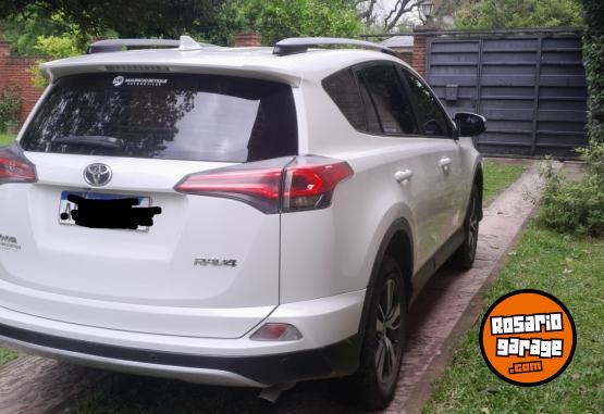 Camionetas - Toyota Rav4 VX 2017 Nafta 186000Km - En Venta