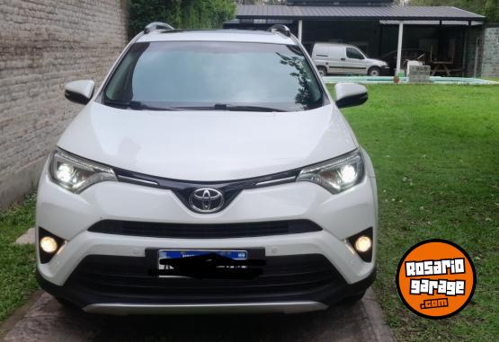 Camionetas - Toyota Rav4 VX 2017 Nafta 186000Km - En Venta