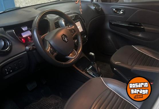 Autos - Renault CAPTUR 2019 Nafta 74500Km - En Venta