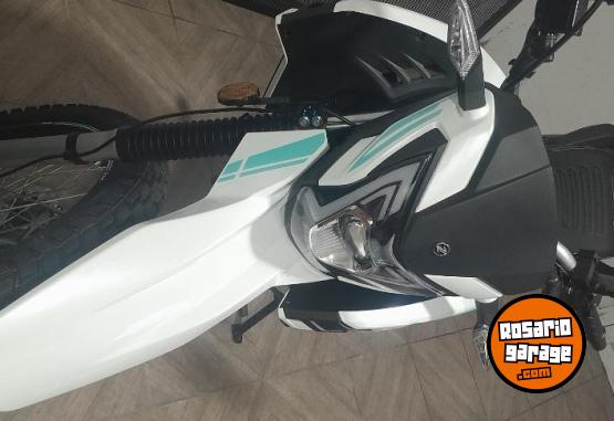 Motos - Zanella 150 cc 2026 Nafta 200Km - En Venta