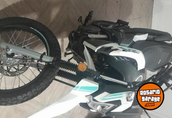 Motos - Zanella 150 cc 2026 Nafta 200Km - En Venta