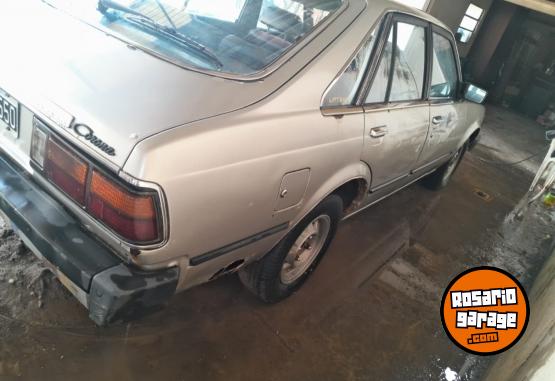 Autos - Toyota Corona 1983 Nafta 200000Km - En Venta