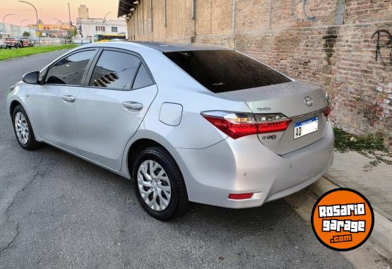 Autos - Toyota COROLLA 2019 Nafta 105000Km - En Venta