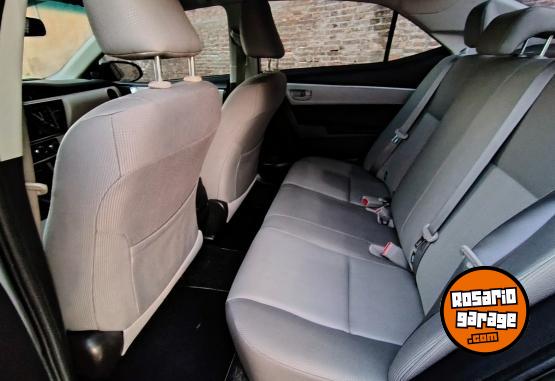 Autos - Toyota COROLLA 2019 Nafta 105000Km - En Venta