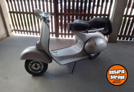 Clásicos - Vespa modelo 57 - En Venta