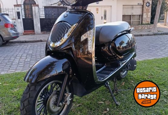 Motos - Motomel Strato alpino 2021 Nafta 12000Km - En Venta