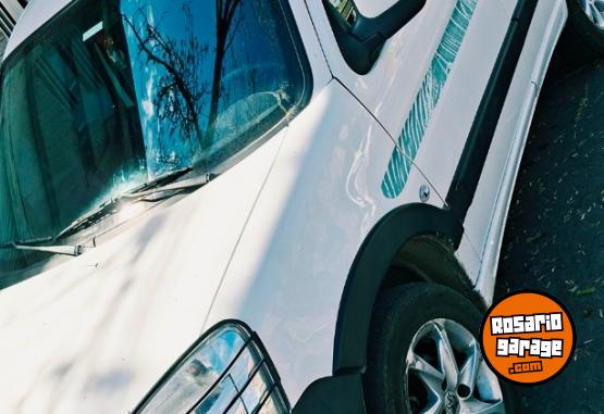 Utilitarios - Peugeot Partner 2019 Nafta 1Km - En Venta
