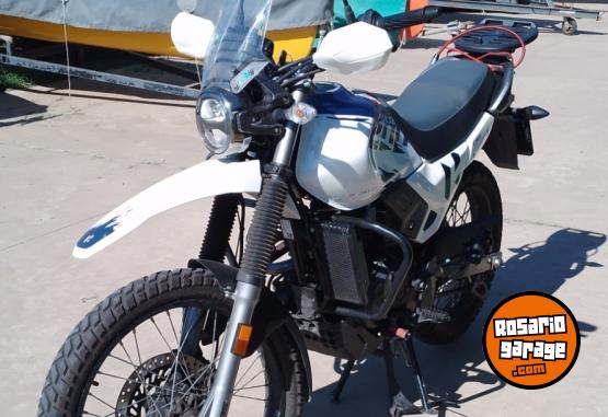 Motos - Hero Xpulse 200 advance 2024 Nafta 17000Km - En Venta