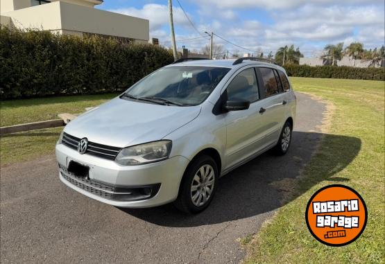 Autos - Volkswagen Suran 2012 Nafta 111111Km - En Venta