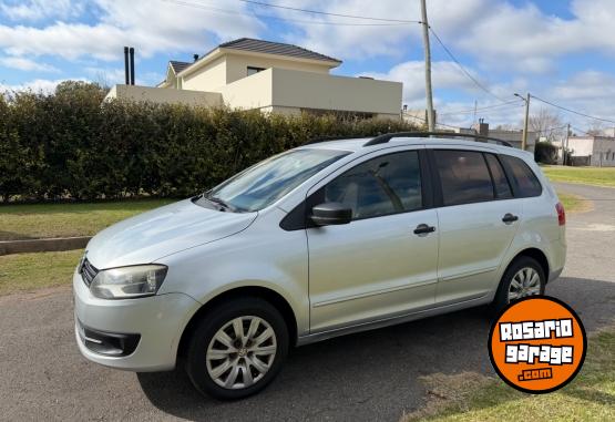 Autos - Volkswagen Suran 2012 Nafta 111111Km - En Venta