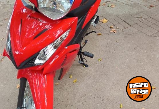 Motos - Honda Wave 110 2024 Nafta 2400Km - En Venta