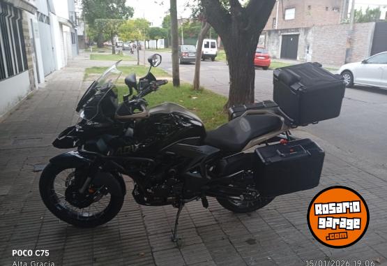 Motos - Zontes 351 2025 Nafta 350Km - En Venta