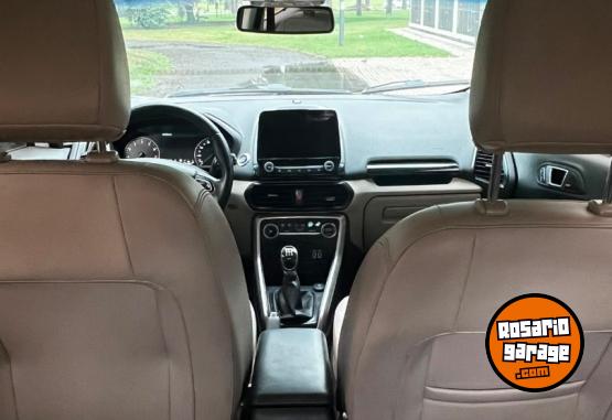 Autos - Ford TITANIUM 2017 Nafta 190000Km - En Venta