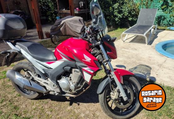 Motos - Honda CB TWISTER 250 2017 Nafta 13900Km - En Venta
