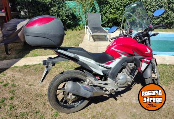 Motos - Honda CB TWISTER 250 2017 Nafta 13900Km - En Venta