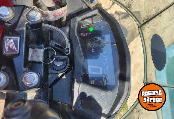 Motos - Honda CB TWISTER 250 2017 Nafta 13900Km - En Venta