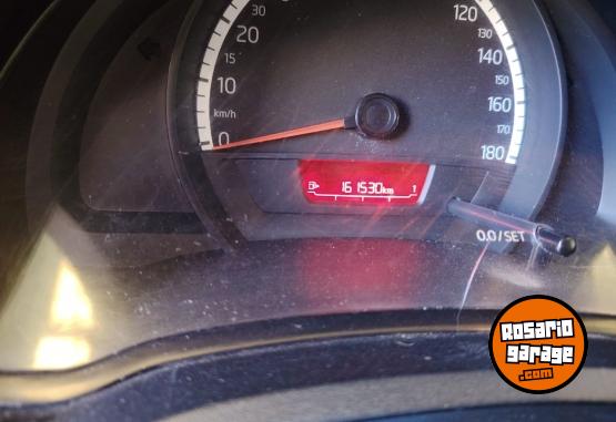 Autos - Volkswagen Up 2015 Nafta 170000Km - En Venta