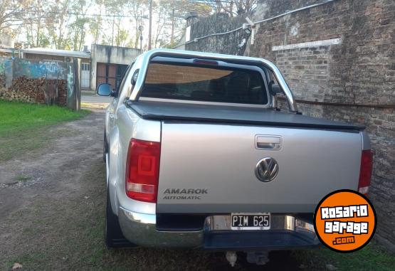 Camionetas - Volkswagen Amarok highland pack 2015 Diesel 160000Km - En Venta