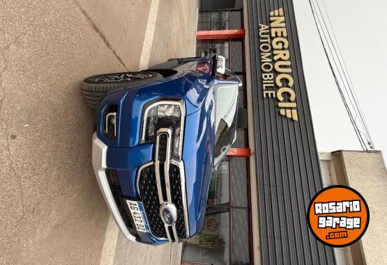 Camionetas - Ford Ranger limited v6 2024 Diesel 72000Km - En Venta