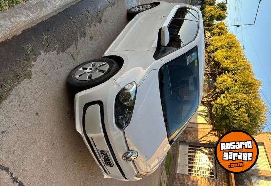 Autos - Volkswagen Up move 1.0 3P 2015 Nafta 80000Km - En Venta