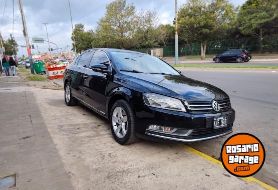 Autos - Volkswagen Passat 2012 Nafta 112900Km - En Venta