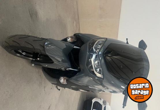 Motos - Yamaha N-MAX “CONNECTED” 2024 Nafta 12000Km - En Venta