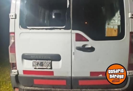 Utilitarios - Renault Máster 2014 Diesel 250000Km - En Venta