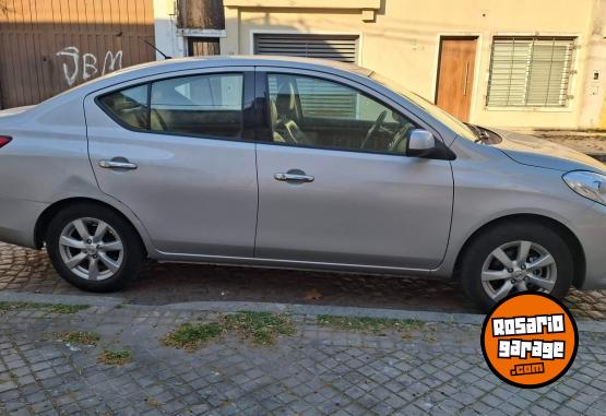 Autos - Nissan VERSA EXCLUSIVE PUREDRIVE 2014 Nafta 51000Km - En Venta