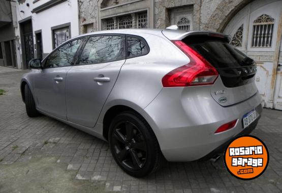 Autos - Volvo V40 2017 Nafta 86000Km - En Venta