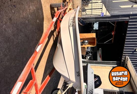 Embarcaciones - Bote cachorro 510 mercury 15 hp 2t 2013 sin trailer 40 hs de uso - En Venta