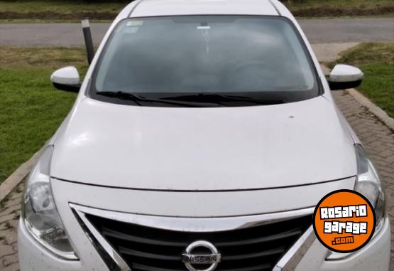 Autos - Nissan Versa Sense AT 2019 Nafta 80000Km - En Venta