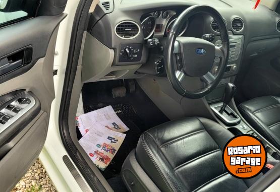 Autos - Ford Focus ghia 2011 Nafta 160000Km - En Venta