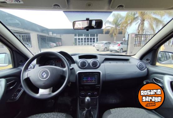 Autos - Renault Duster Tech Road 1.6 4x2 2015 Nafta 161000Km - En Venta