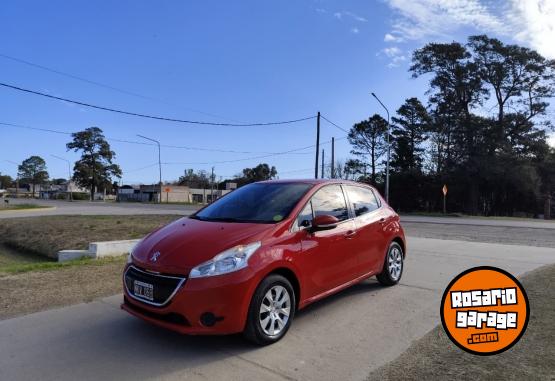 Autos - Peugeot 208 Active 1.5N 2014 Nafta 103000Km - En Venta
