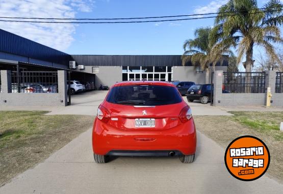 Autos - Peugeot 208 Active 1.5N 2014 Nafta 103000Km - En Venta