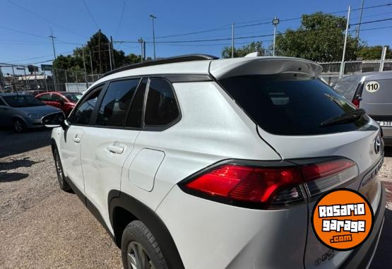 Autos - Toyota Corolla Cross SEG 2022 Nafta 83000Km - En Venta