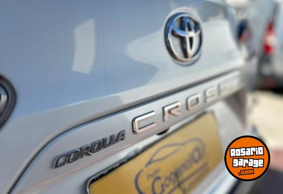Autos - Toyota Corolla Cross SEG 2022 Nafta 83000Km - En Venta